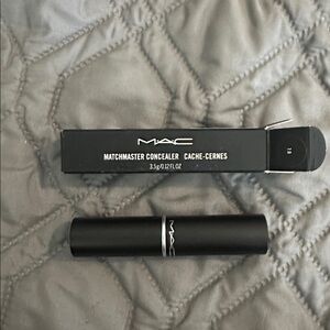 Mac Cosmetics Matchmaster concealer 7.0